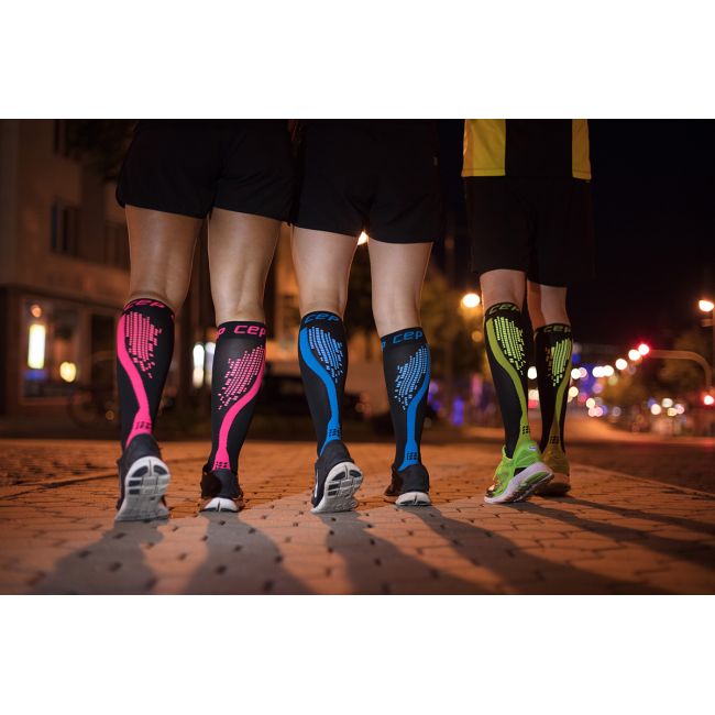 CEP - Sosete compresie alergare cu elemente refectorizante pentru femei Nighttech women socks - negru gri reflect