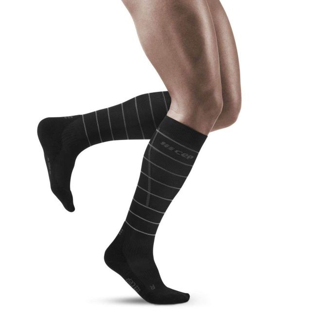 CEP - Sosete compresie cu elemente reflectorizante pentru barbati Men reflective socks - negru gri reflect