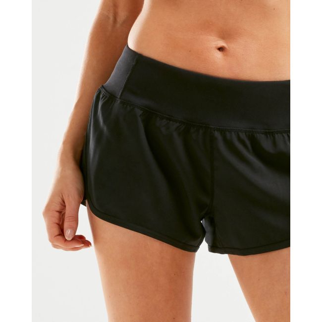 2XU - Pantaloni scurti de alergare pentru femei XVENT 4; Free Short - negru