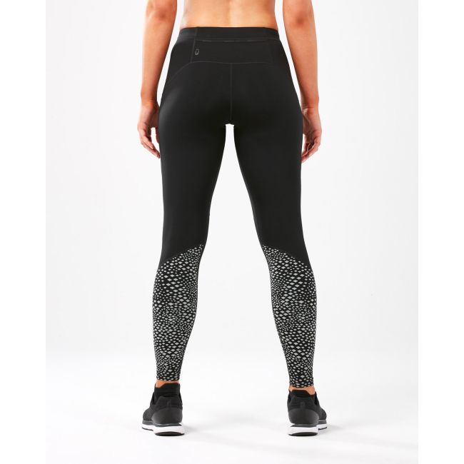 2XU - colanti de compresie pentru femei material windstopper Wind Defence Comp Tights - negru cu elemente reflectorizante