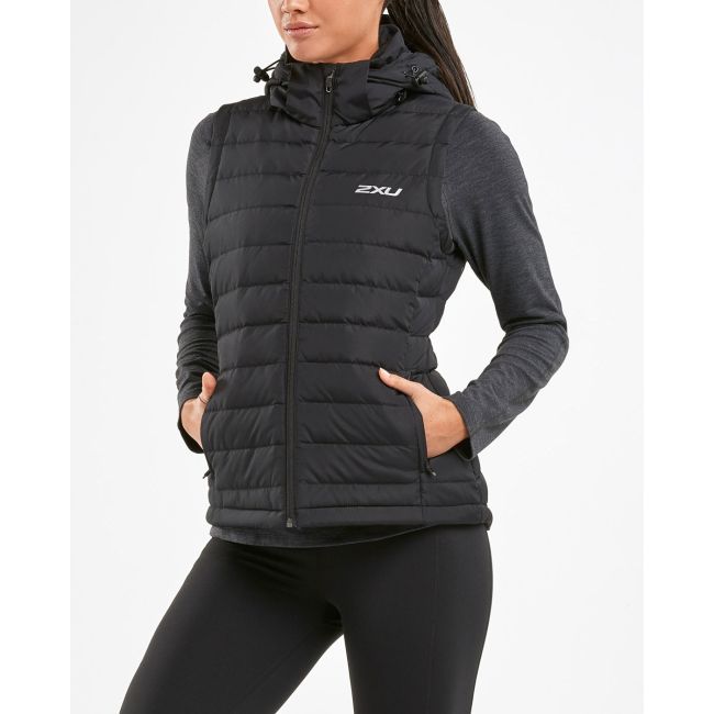 2XU - vesta vreme rece femei CLASSIX Insulation Vest III - negru