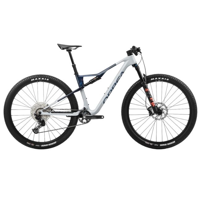 Orbea OIZ M30 Halo Silver-Blue Carbon View (Gloss) - bicicletă MTB XC full suspension