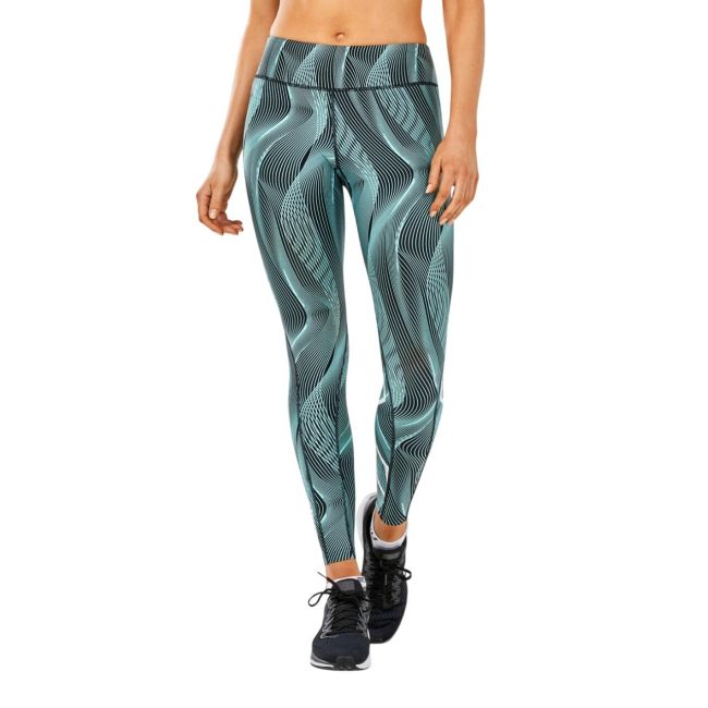 2XU - Colanti de compresie cu buzunar si talie medie pentru femei - Mid-Rise Print Tight with Storage - negru alb