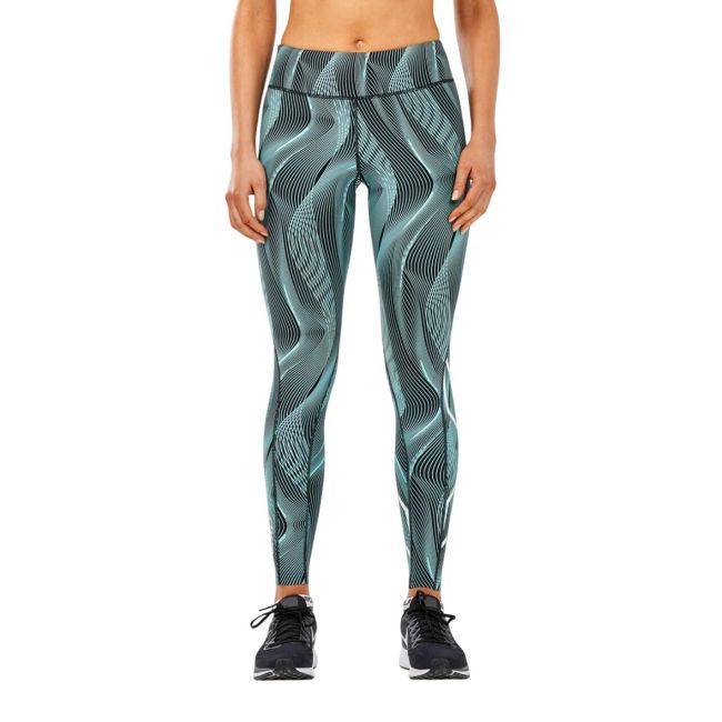 2XU - Colanti de compresie cu buzunar si talie medie pentru femei - Mid-Rise Print Tight with Storage - negru alb