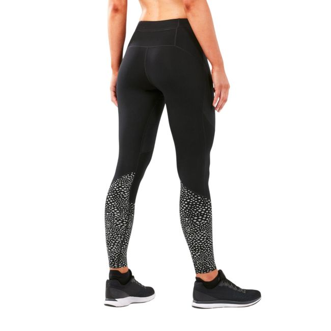 2XU - colanti de compresie pentru femei material windstopper Wind Defence Comp Tights - negru cu elemente reflectorizante