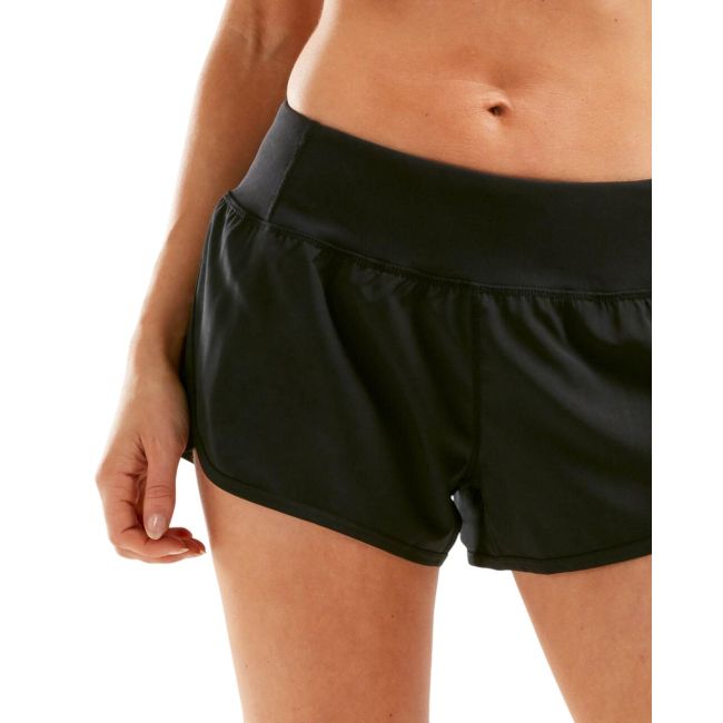 2XU - Pantaloni scurti de alergare pentru femei XVENT 4; Free Short - negru