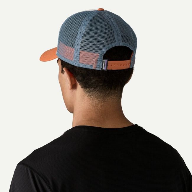Patagonia - sapca - P-6 Logo Lopro Trucker - Alb