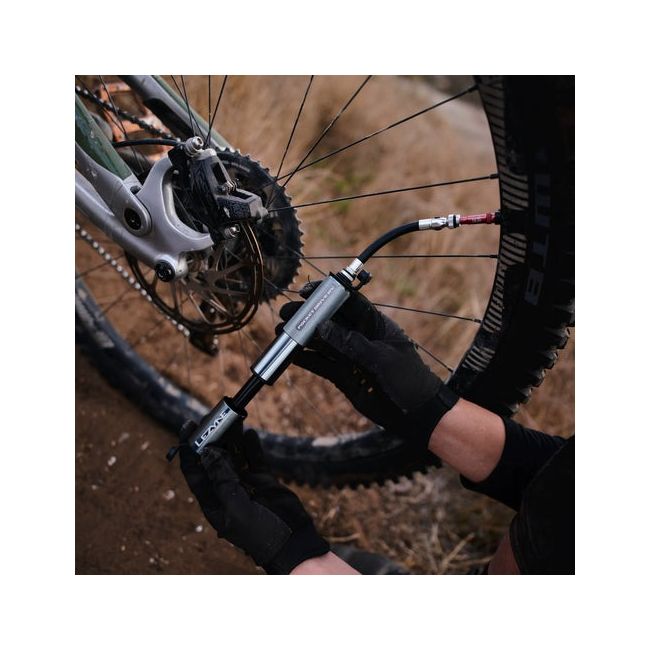 Lezyne - mini pompa - Hand Pump CNC Pocket Drive HV - gri