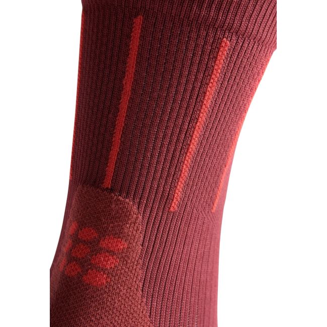 CEP - sosete compresie medii - pinstripe socks running mid cut - red