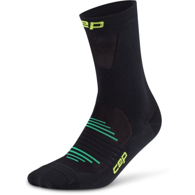 CEP - sosete compresie medii - pro run ultralight socks mid cut - black