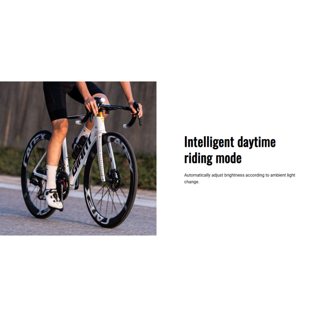 Far RAVEMEN - K450 - 450 lumeni - Intelligent Daytime Mode