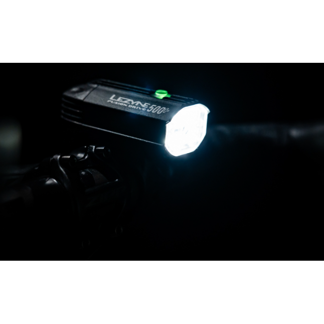 Lezyne - Lumina fata far- Fusion Drive 500+ - 500 lumeni - USB - negru