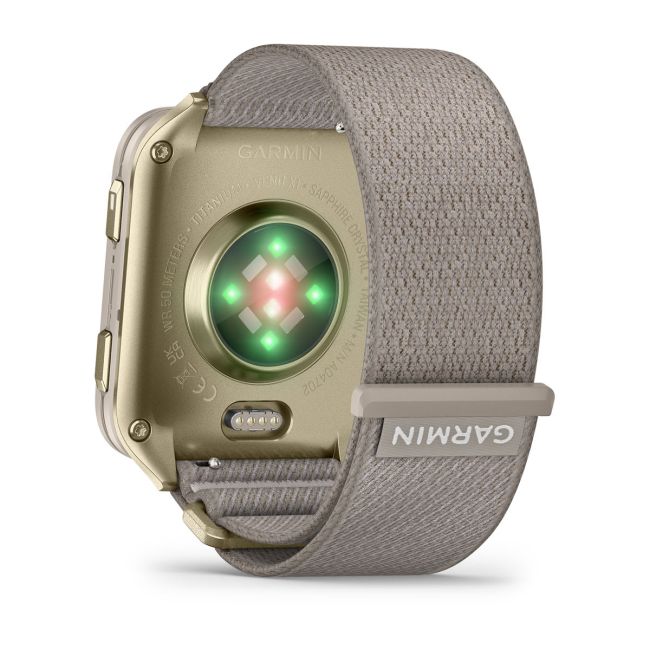Garmin Venu X1 | Soft Gold cu spate din titan și curea din nailon French Gray