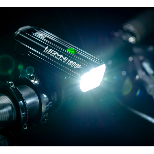 Lezyne - Lumina fata - SUPER DRIVE 1800+ SMART - 1800 lumeni - USB - negru