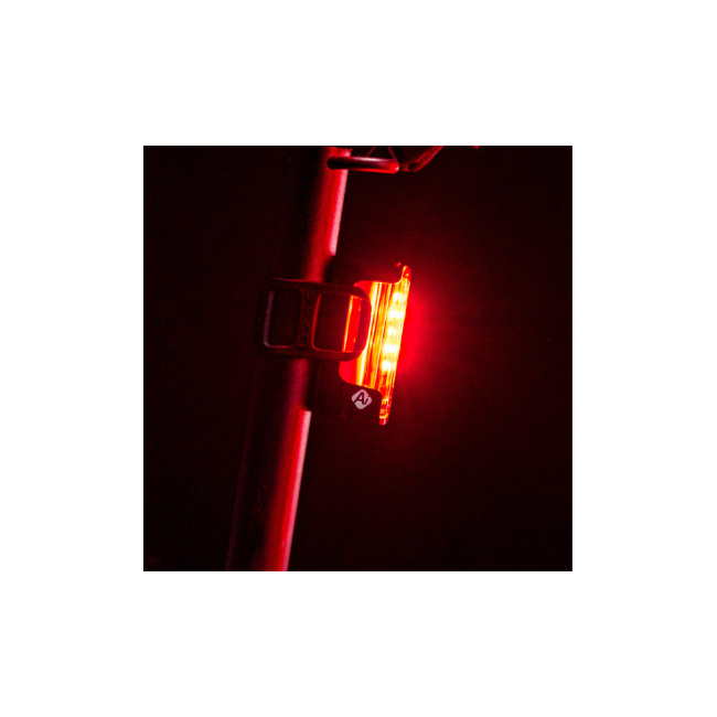 Lezyne - lumini spate stop - KTV PRO ALERT DRIVE "AI Alert" -150 lumeni - USB - negru