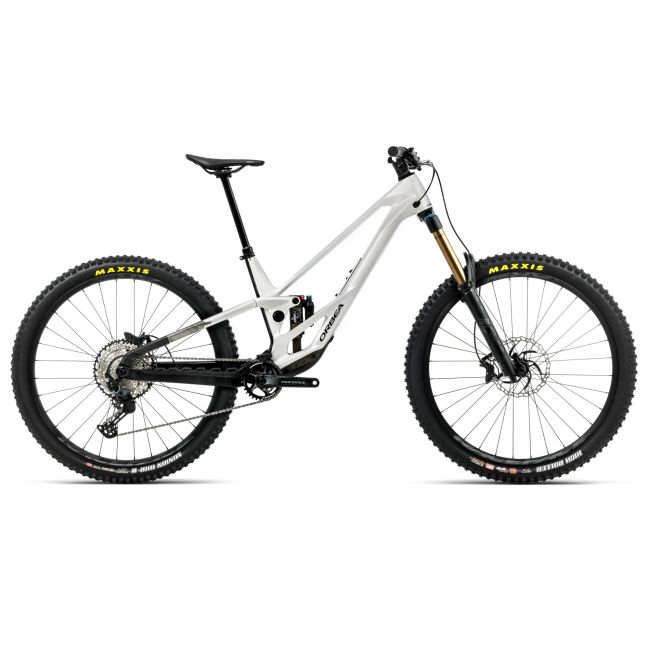 Orbea RALLON E10 (2026) - bicicletă MTB Enduro full suspension - White Chich  |  Diamond Black (Gloss) - Lungime chainstay 442 mm