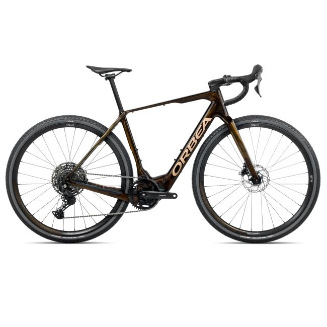 Orbea DENNA M40 (2026) - bicicletă electrică gravel - Caramel C. View (Gloss)  |  Metallic Gold (Gloss)