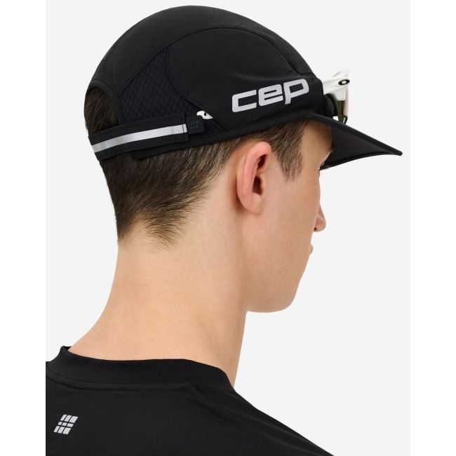 Șapcă alergare CEP Core Run Cap - neagră | reflectorizantă, protecție UV