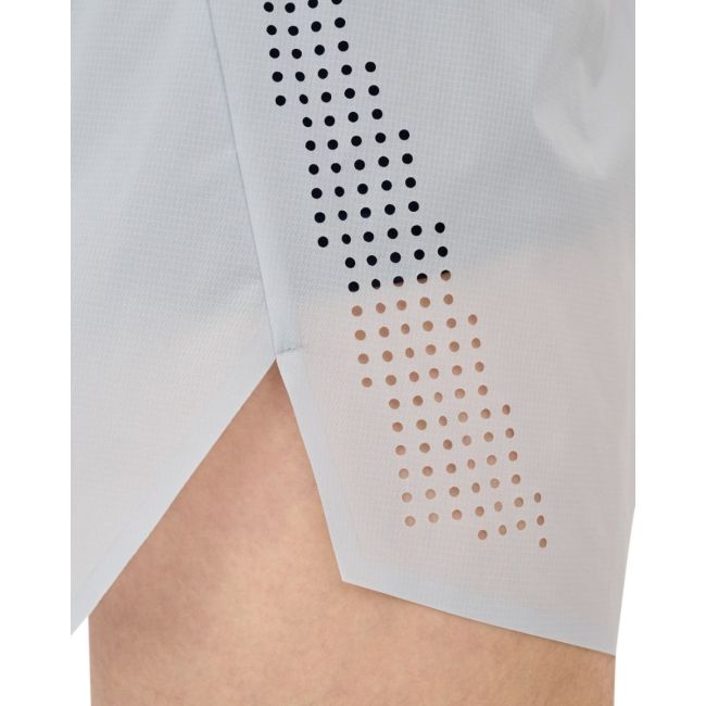 Pantaloni scurți alergare CEP Pro Run Ultralight Loose Fit - gri deschis | ultraușori, ventilație laser