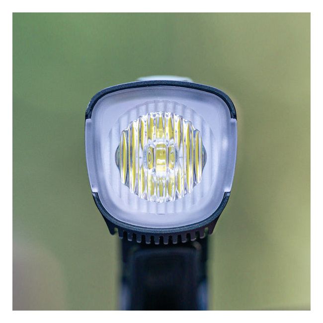 Far RAVEMEN K1000 USB 1000 Lumeni