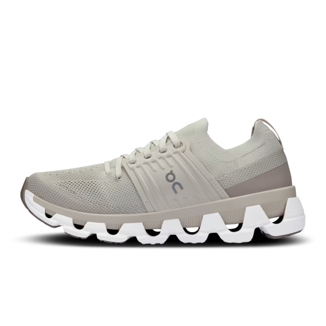 On CloudSwift 3 - pantofi sport pentru femei - Bej alb Pearl | Eclipse