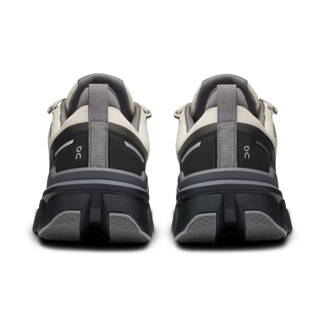 On Cloudwander Waterproof - pantofi sport pentru femei - Negru bej Sand | Black