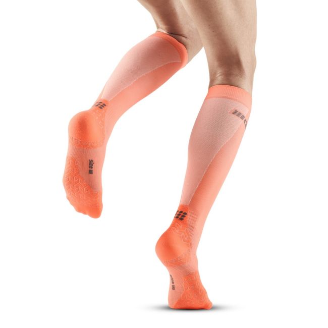 CEP - sosete compresie inalte - Ultralight Compression Socks Tall - Coral I Cream