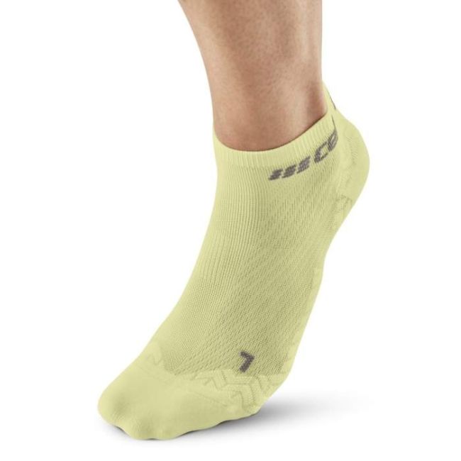 CEP - sosete compresie scurte - The Run Socks Low Cut v3 - Lime
