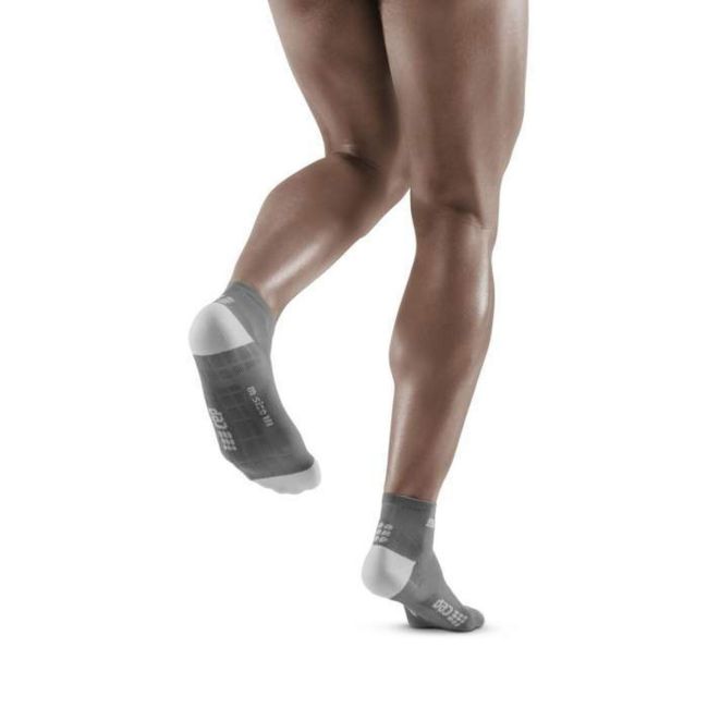 CEP - sosete compresie scurte - UltraLight low-cut Socks - Grey I Light Grey