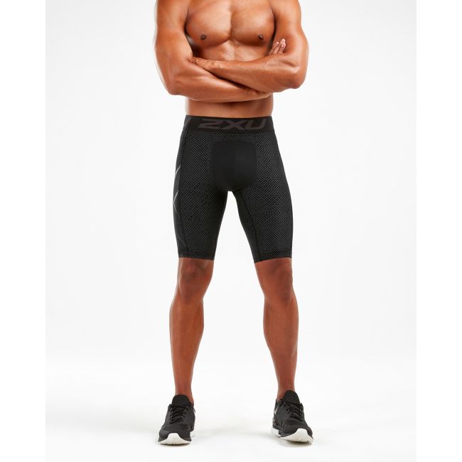 2XU - Pantaloni scurti de compresie pentru barbati Print Accelerate Compression Shorts - negru gri