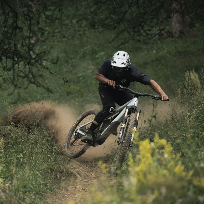 Orbea WILD H20 Baobab Brown-Nori Green - măsura S - bicicletă electrică eMTB Enduro