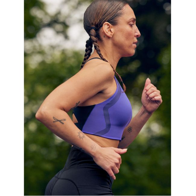 On Cloud - bustiera sport femei Performance Bra - albastru deschis stratosfera negru