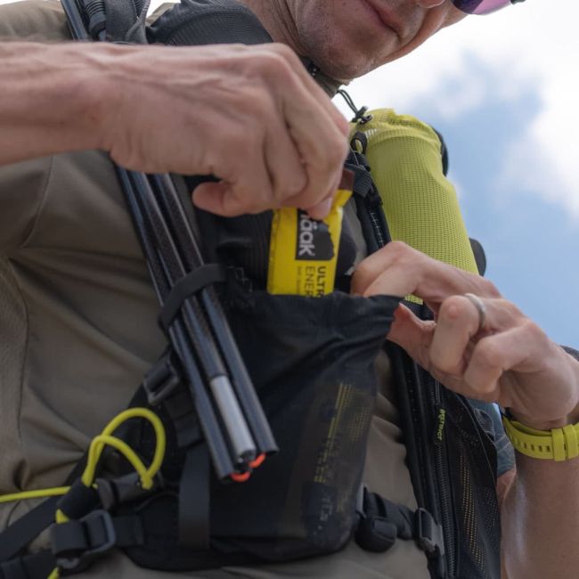 Instinct - vesta alergare tip rucsac - ALPI 40 + 2x HydraPack 600ml - 40L
