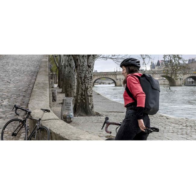 Apidura - rucsac sport urban City Backpack, capacitate 17 litri - gri închis