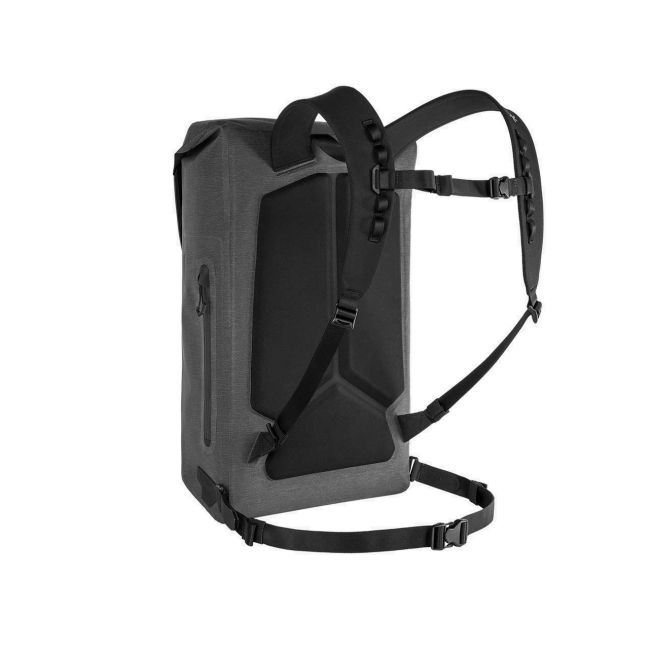 Apidura - rucsac sport urban City Backpack, capacitate 17 litri - gri închis