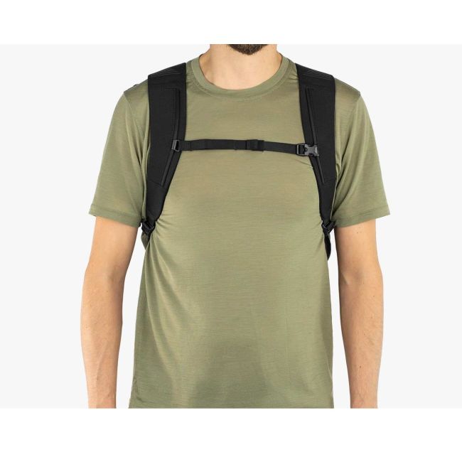 Apidura - rucsac sport urban City Backpack, capacitate 20 litri - gri închis