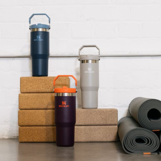 Stanley - termos tip sticla cu pai - Iceflow Flip Straw Tumbler - Ash - 890 ml