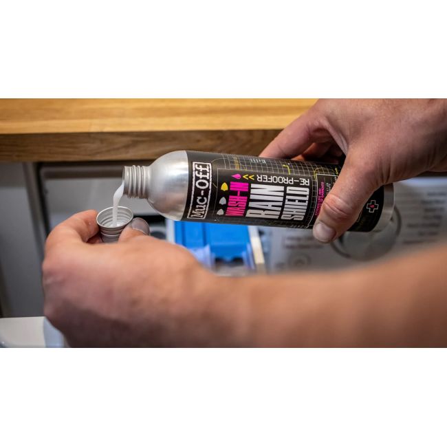 Muc-Off - detergent haine ciclism Wash-In Rain Shield Re-Proofer - 300ml