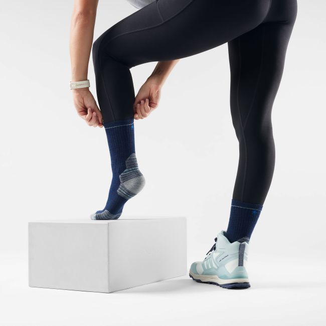 Șosete Merino hiking Smartwool Hike - bleumarin Deep Navy | Mid Crew | Targeted Cushion
