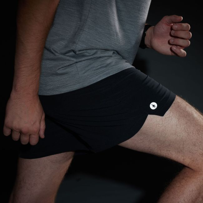 Pantaloni scurți sport Smartwool Active Lined 5" - negru | Merino reciclat