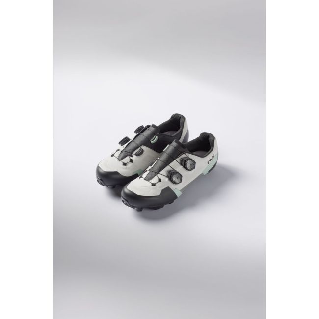 Pantofi ciclism MTB XC Northwave Extreme XT - gri/verde salvie | talpă carbon