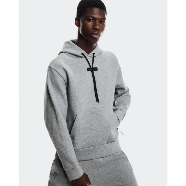 Hanorac On Focus Tech Hoodie - gri Basalt | confort și performanță