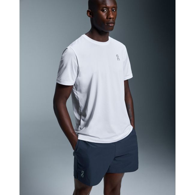 Pantaloni scurți On 7" Core Shorts - bleumarin Midnight | alergare