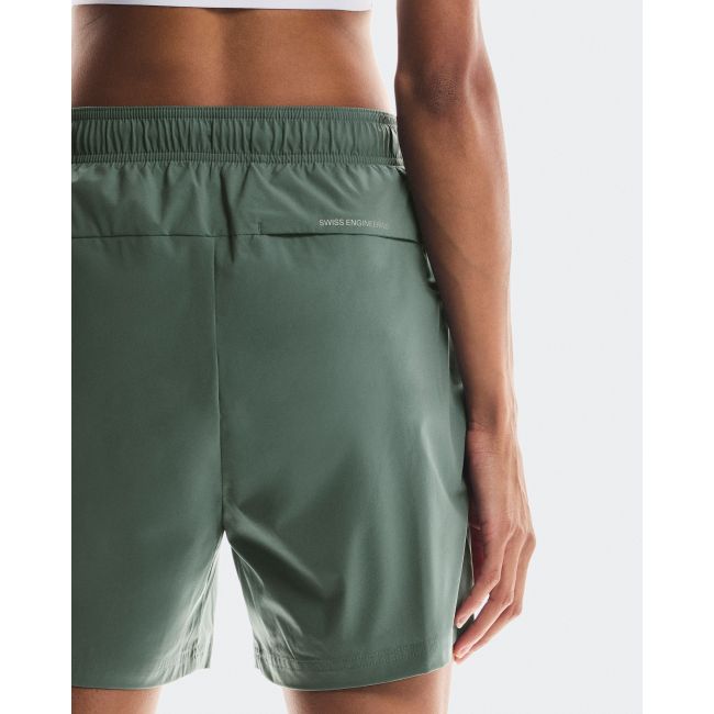 Pantaloni scurți On 5" Core Shorts W - verde olive | ușori pentru alergare