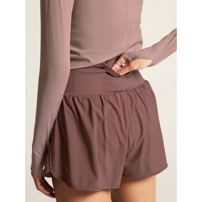 Pantaloni scurți alergare Craft Hypervent Wide Shorts damă - mov