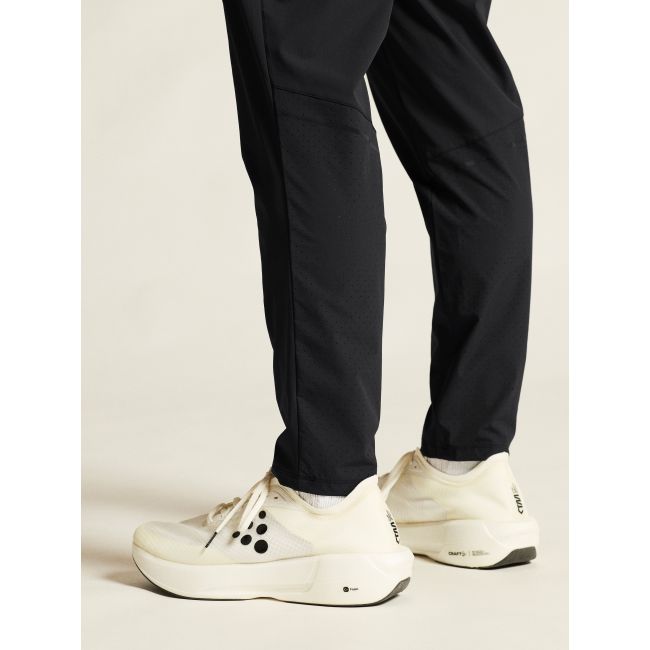 Pantaloni antrenament Craft Essence Training Pants 3 bărbați - negri