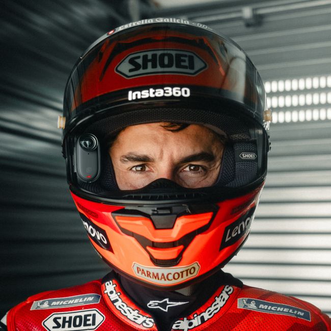 Camera Insta360 Go 3S Motorcycle In-Helmet POV Bundle