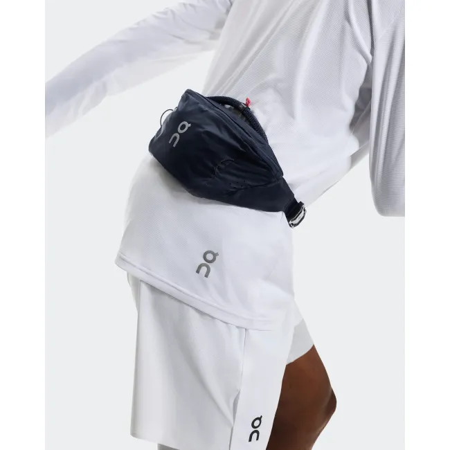 Borsetă alergare On Waist Pack 2L Lite - bleumarin | ușoară