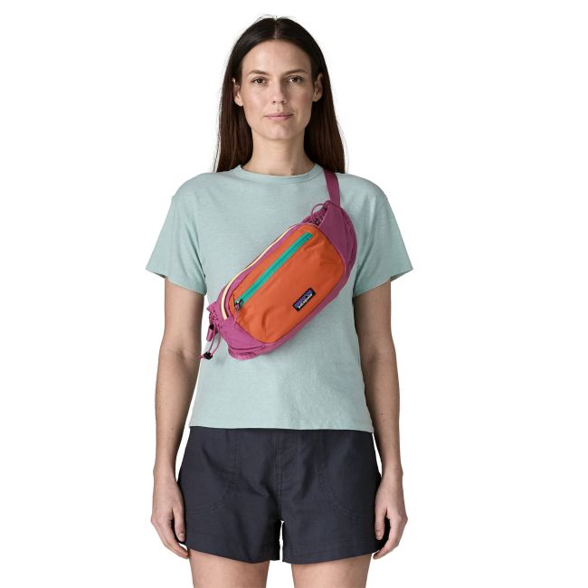 Borsetă Patagonia Terravia Hip Pack 5L roz - versatilă outdoor