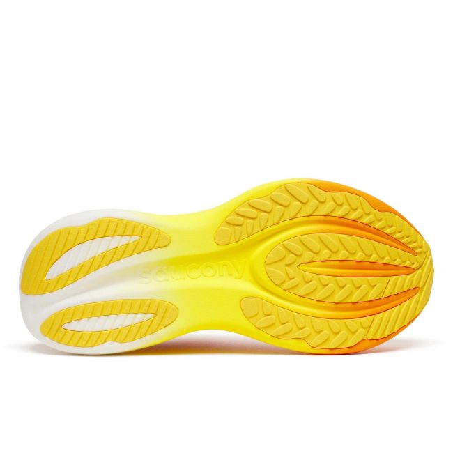 Pantofi alergare Saucony Triumph 24 - roșu Fuego | confort maxim